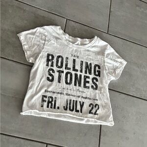 urban outfitters cropped graphic t shirt